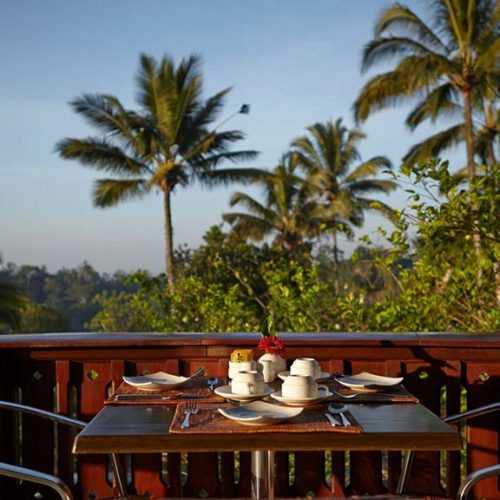 ReiseSpa - Bagus Jati Resort Restaurant Bali - Wellness Retreats Ubud